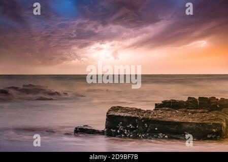 Purple Sky Thunderbolt und Lightning Stockfoto