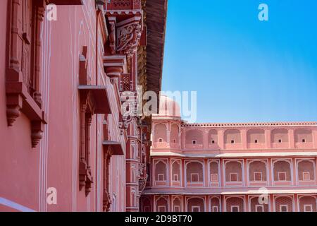 Gateway in City Palace, Jaipur, Rajasthan, Indien Stockfoto