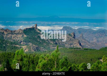 Dies ist ein Blick vom höchsten Punkt der Insel Gran Canaria. Stockfoto