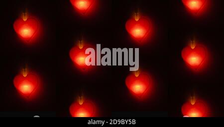 Valentinstag. Valentines abstrakten Hintergrund mit Herzen und Glow. Valentinstag funkelnde Lichter. Leer für eine Postkarte und ein leerer Platz für yo Stockfoto