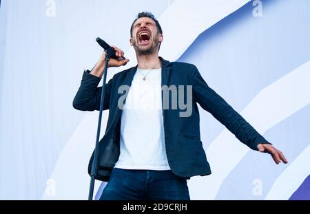 Madrid, Spanien. 10. Juli 2019: Felix Riebl vom Cat Empire spielt beim MadCool Festival in Madrid, Spanien. Juli 10, 2019. Bild: Oscar Gil/Alfa Imag Stockfoto