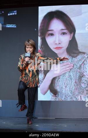 Taipeh. November 2020. Wu Bai und Jam Hsiao nehmen an der Pressekonferenz einer Takeaway-Plattform in Taipei, Taiwan, China am 04. November 2020 Teil.(Foto: TPG/cnsphotos) Quelle: TopPhoto/Alamy Live News Stockfoto