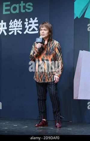 Taipeh. November 2020. Wu Bai und Jam Hsiao nehmen an der Pressekonferenz einer Takeaway-Plattform in Taipei, Taiwan, China am 04. November 2020 Teil.(Foto: TPG/cnsphotos) Quelle: TopPhoto/Alamy Live News Stockfoto