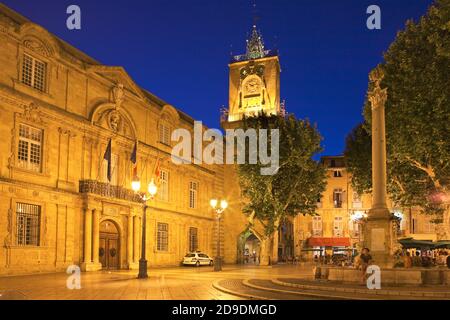 Geographie / Reisen, Frankreich, Aix-en-Provence, Uhrturm am Rathaus, Aix-en-Provence, Additional-Rights-Clearance-Info-not-available Stockfoto