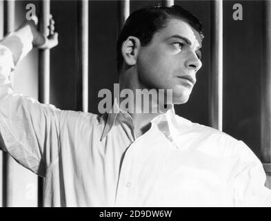 PAUL MUNI Portrait als James Allen in I AM A FUGITIVE FROM A CHAIN GANG 1932 Regisseur MERVYN LEROY Roman Robert E. Burns Warner Bros. Stockfoto