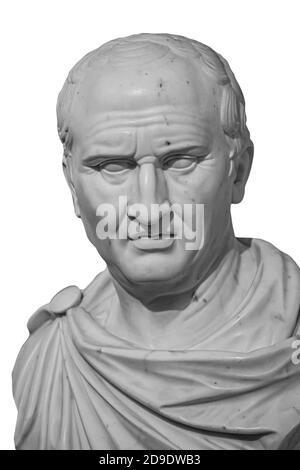 Cicero, der größte antike römische Redner, Marmorstatue vor Rom Alter Justizpalast, aus dem 19. Jahrhundert (isoliert auf weißem Hintergrund) Stockfoto