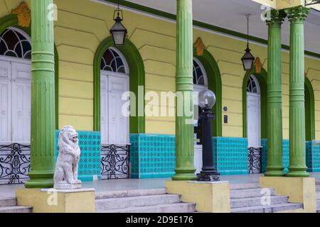 Kuba, Holguin, Stadtzentrum, Naturhistorisches Museum Stockfoto
