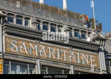 LA SAMARITAINE WARTET NUR AUF DIE PERFEKTE ZEIT ERNEUT ÖFFNEN Stockfoto