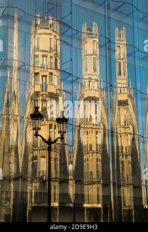 LA SAMARITAINE WARTET NUR AUF DIE PERFEKTE ZEIT ERNEUT ÖFFNEN Stockfoto