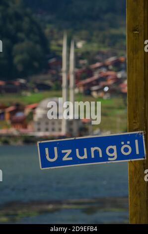 Trabzon, Türkei. 6. September 2014 Uzungol ein schönes Dorf am See in den Bergen der Provinz Trabzon in der Osttürkei Stockfoto