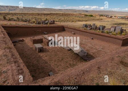 Archiologische Stätte von Pumapunku, Tiwanaku oder Towanacu, Altiplano, Gemeinde La Paz, Bolivien, Lateinamerika Stockfoto