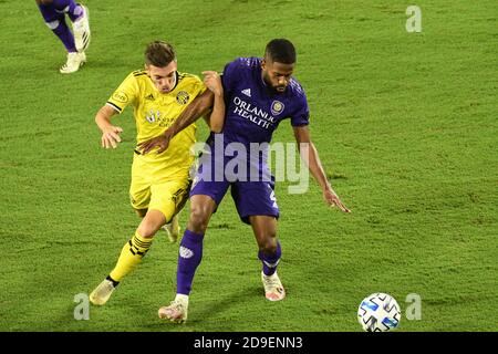 Orlando, Florida, USA. November 2020. Orlando City SC Verteidiger Ruan #2 Kampf um den Ball zu halten am Exploria Stadion in Orlando Florida am Mittwoch, den 4. November 2020. Bildnachweis: Marty Jean-Louis Kredit: Marty Jean-Louis/Alamy Live Nachrichten Stockfoto