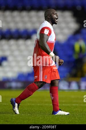 Wycombe Wanderers' Adebayo Akinfenwa feiert nach seinem Sieg bei der Sky Bet Championship im St. Andrew's Trillion Trophy Stadium, Birmingham. Stockfoto