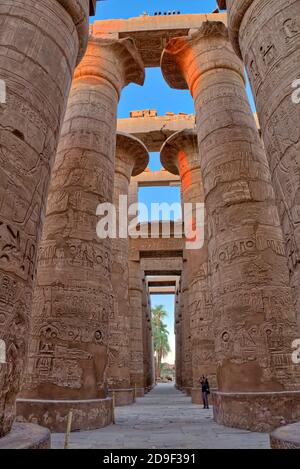 Der Komplex ist ein großer offener Ort und beinhaltet das Karnak Open Air Museum. Es wird angenommen, dass die am zweithäufigsten besuchte historische Stätte in Ägypten; nur Stockfoto