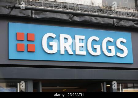 Greggs-Schild, Kingston upon Thames, Surrey Stockfoto