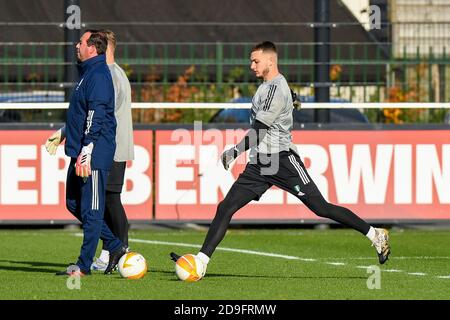 ROTTERDAM, NIEDERLANDE - NOVEMBER 05: Justin Bijlow von Feyenoord während einer Trainingseinheit vor dem UEFA Europa League Spiel zwischen Feyenoord und CSKA Moskau am 22. Oktober 2020 in Rotterdam, Niederlande (Foto: Yannick Verhoeven/Orange Pictures) Stockfoto