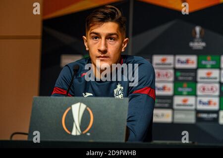 ROTTERDAM, NIEDERLANDE - 05. NOVEMBER: Konstantin Maradishvili vom CSKA Moskou bei einer Pressekonferenz vor dem UEFA Europa League Spiel zwischen Feyenoord und CSKA Moskau am 22. Oktober 2020 in Rotterdam, Niederlande (Foto: Yannick Verhoeven/Orange Pictures) Stockfoto