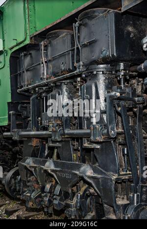 Detail einer alten Dampflokomotive auf einem Streckenabschnitt in Shelton, Washington. Stockfoto