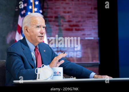 WILMINGTON, DE, USA - 28. Oktober 2020 - US-Präsidentschaftskandidat Joe Biden bei einem COVID-19 Briefing in Wilmington, Delaware, USA während der Stockfoto