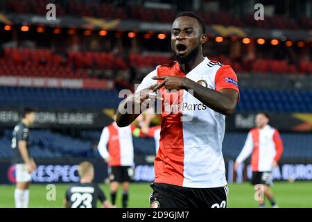 ROTTERDAM, NIEDERLANDE - 05. NOVEMBER: Feiern Sie Lutsharel Geertruida von Feyenoord während des UEFA Europa League Spiels zwischen Feyenoord und CSKA Moskva am 05. november 2020 in Rotterdam, Niederlande (Foto: Yannick Verhoeven/Orange Pictures) Stockfoto