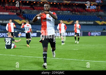 ROTTERDAM, NIEDERLANDE - 05. NOVEMBER: Feiern Sie Lutsharel Geertruida von Feyenoord während des UEFA Europa League Spiels zwischen Feyenoord und CSKA Moskva am 05. november 2020 in Rotterdam, Niederlande (Foto: Yannick Verhoeven/Orange Pictures) Stockfoto