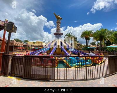 Orlando, FL/USA-7/25/20: Die Aladdin Magic Carpets Fahrt in Magic Kingdom in Disney World Orlando, Florida. Stockfoto