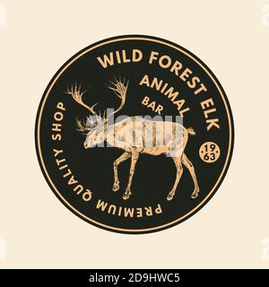 Wild Animals Aufkleber im Vintage Stil. Waldhirsch Elch. Monochromes Retro-Abzeichen oder -Etikett. Nordeuropäische Bestien. Handgezeichnete Skizze. Stock Vektor