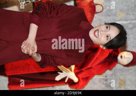 Die chinesische Schauspielerin Faye Yu nimmt an der MaxMara-Werbeveranstaltung in Peking, China, am 16. Oktober 2020 Teil. Stockfoto