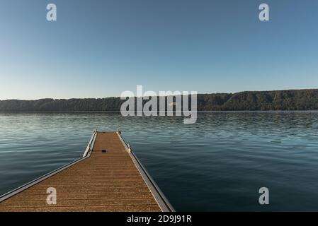 Holzsteg in Sipplingen am Bodensee, Baden-Württemberg, Deutschland Stockfoto
