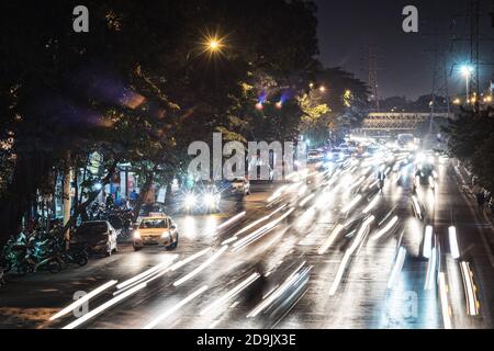 Rush Hour Verkehr in Hanoi, Verkehr in vietnamesischen Straße. Hanoi, Vietnam, Asien Stockfoto