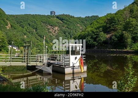 Welles Fähre auf der Saarschleife bei Mettlach-Dreisbach, Saarland, Deutschland Stockfoto