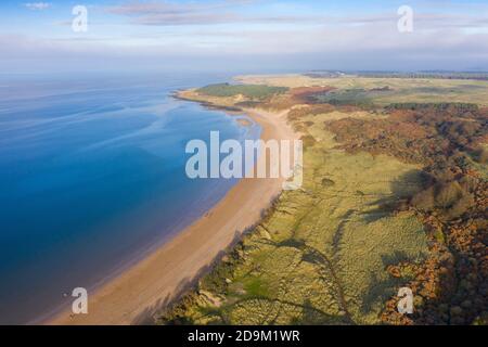 Luftaufnahme von Gullane Beach und Bents in East Lothian, Schottland UK Stockfoto