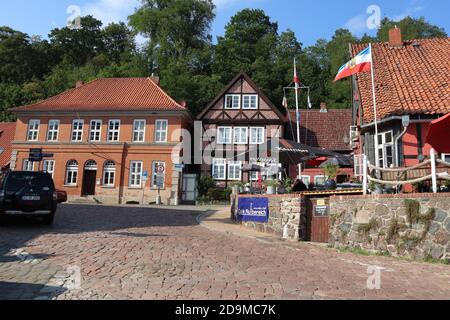 Lauenburg, Schleswig-Holstein - August 16 2020: Altstadt Lauenburg/Elbe - traditionelle Häuser im Fachwerkstil Stockfoto