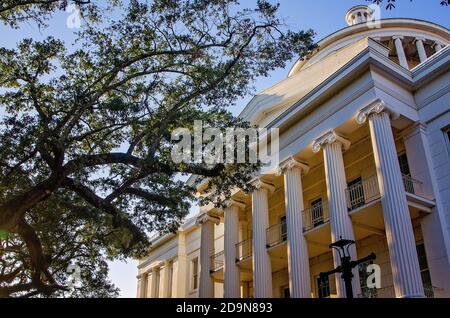 Barton Academy, die erste öffentliche Schule in Alabama, wird am 31. Oktober 2020 in Mobile, Alabama, abgebildet. Stockfoto