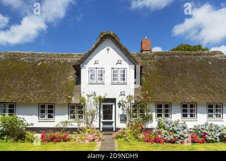 Friesisches Haus in Westerland, Sylt, Nordfriesland, Schleswig-Holstein, Norddeutschland, Deutschland, Europa Stockfoto