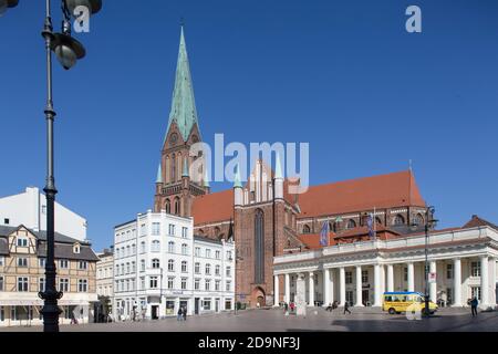 Schweriner Dom zu St. Marien und St. Johannis Stockfoto