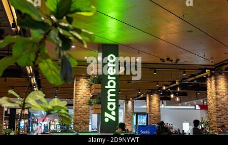 Brisbane, Queensland, Australien: 24. September 2019: Zambrero Restaurant im Westfield Garden City Shopping Centre Stockfoto