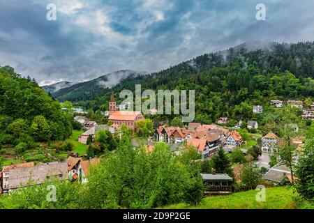 Blick auf Schiltach im Schwarzwald Stockfoto