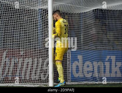 Liberec, Tschechische Republik. Oktober 2013. Gambrinus League, 12 rnd, FC Slovan Liberec gegen AC Sparta Praha, 1:1, 28. Oktober 2013, Liberec, Tschechische Republik. Torwart Tomas Vaclik von Sparta Praha während des Fußballmatches zwischen Slovan Liberec und Sparta Praha./PSPA/Slavek Ruta *** Local Caption Credit: Slavek Ruta/ZUMA Wire/Alamy Live News Stockfoto