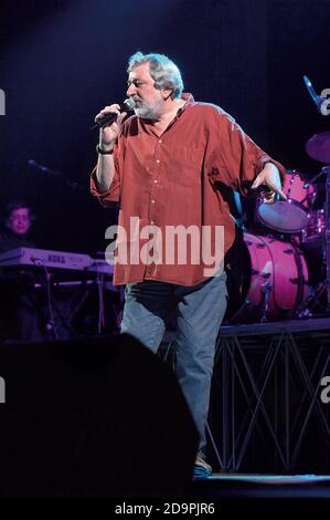 Brescia(Bs),Italien,JNovember 10,das Konzert live vom italienischen Folk-Sänger Francesco Guccini, November 10,2007 in Brescia, Italien Stockfoto