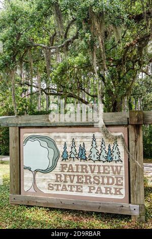 Louisiana Northshore, Madisonville, Fairview Riverside State Park Eingangsschild, Stockfoto