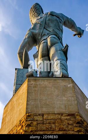 Die Vulcan-Statue ist im Vulcan Park, 19. Juli 2015, in Birmingham, Alabama, abgebildet. Die eiserne Statue zeigt den römischen Gott des Feuers und der Schmiede Vulcan. Stockfoto