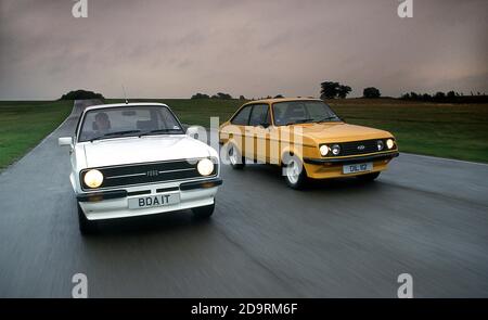 Ford Escort RS1800 1975 (links) Escort RS2000 1977 (rechts) Stockfoto