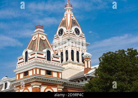 Das Livingston County Courthouse an einem wunderschönen Herbstmorgen. Pontiac, Illinois, USA Stockfoto