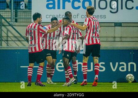 WAALWIJK, NIEDERLANDE - 7. NOVEMBER: Abdou Harroui von Sparta Rotterdam feiert sein Tor während des niederländischen Eredivisie-Spiels zwischen RKC Waalwijk und Sparta Rotterdam im Mandemakers Stadium am 7. november 2020 in Waalwijk, Niederlande (Foto: Jeroen Meuwsen/Orange Pictures) Stockfoto