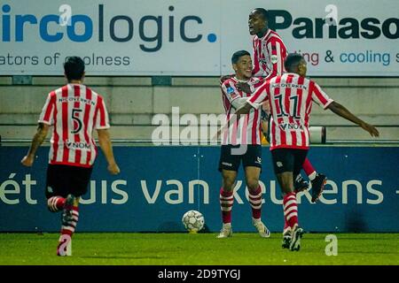 WAALWIJK, NIEDERLANDE - 7. NOVEMBER: Abdou Harroui von Sparta Rotterdam feiert sein Tor während des niederländischen Eredivisie-Spiels zwischen RKC Waalwijk und Sparta Rotterdam im Mandemakers Stadium am 7. november 2020 in Waalwijk, Niederlande (Foto: Jeroen Meuwsen/Orange Pictures) Stockfoto