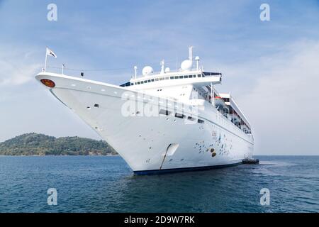 Star Cruises Superstar Libra beendete den öffentlichen Kreuzfahrtbetrieb am 28. Juni 2018. Sie wird umstellen, um andere Vorkehrungen für Genting Hong zu erleichtern Stockfoto