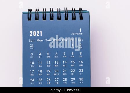 Januar 1 Jahr 2021 blauer Farbkalender Stockfoto