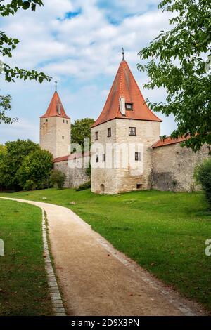 Türme der historischen Stadt WAL in Berching (Bayern, Deutschland) Stockfoto