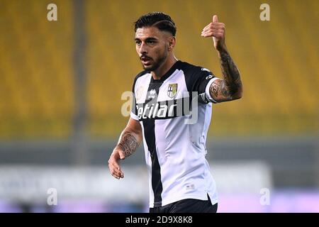 Parma, Italien - 07. November 2020: Giuseppe Pezzella von Parma Calcio Gesten während der Serie A Fußballspiel zwischen Parma Calcio und ACF Fiorentina. Das Spiel endete 0-0 Unentschieden. Kredit: Nicolò Campo/Alamy Live Nachrichten Stockfoto